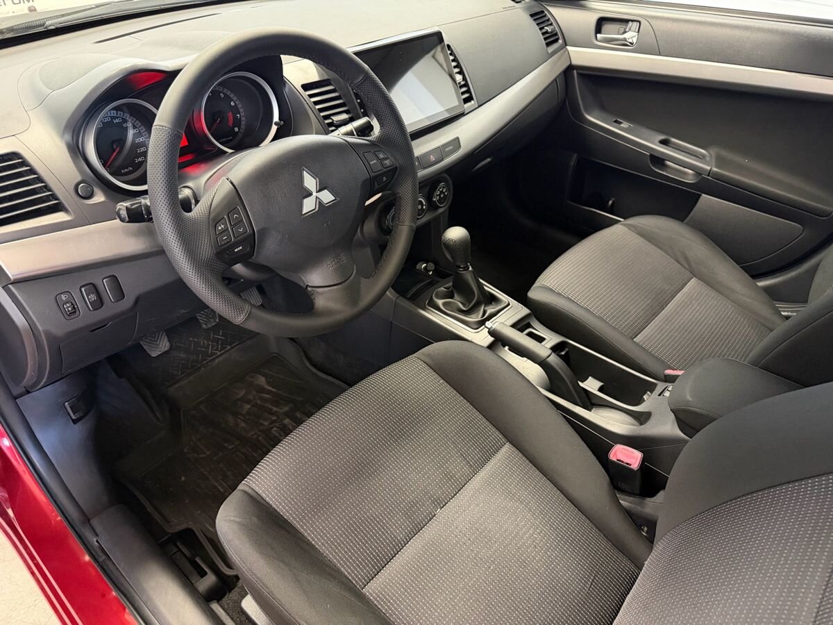 Mitsubishi Lancer X