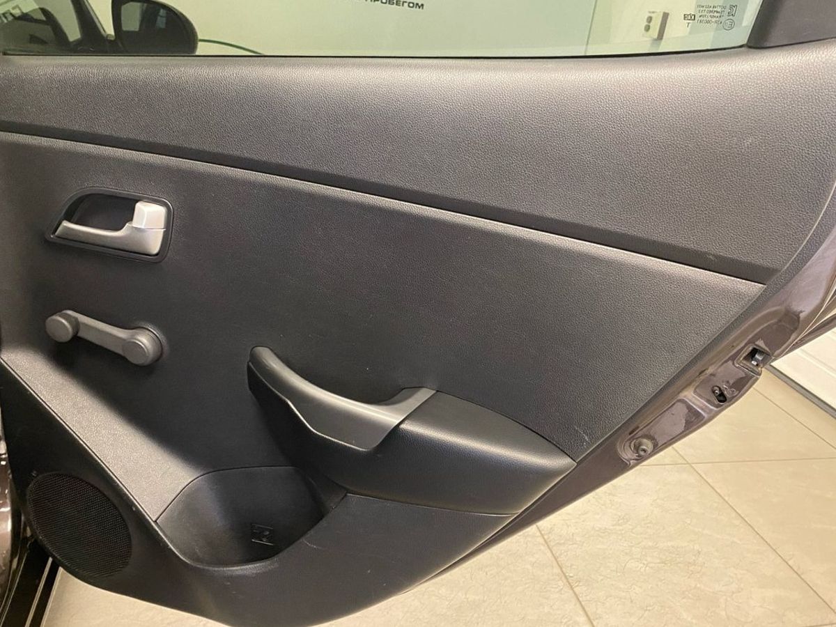 Kia Rio III Рестайлинг