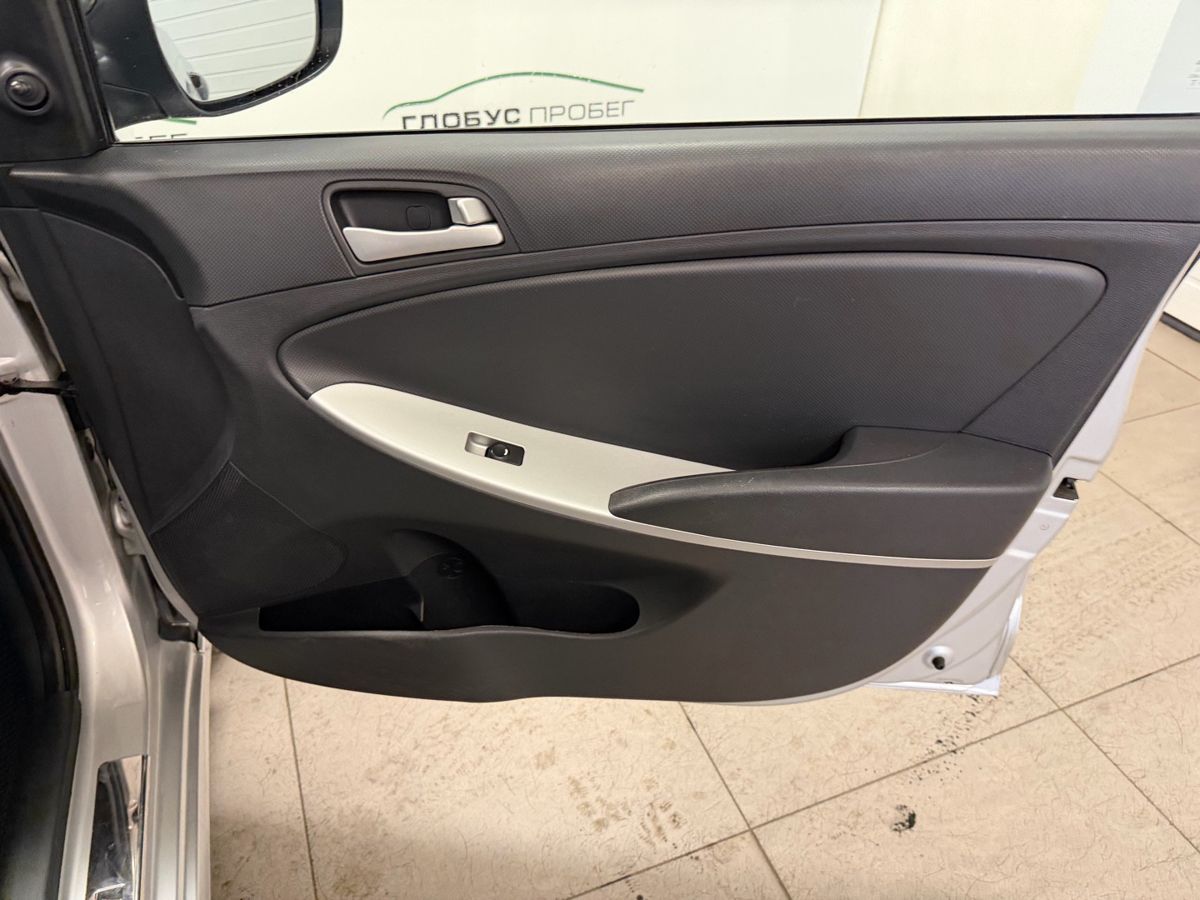 Hyundai Solaris I