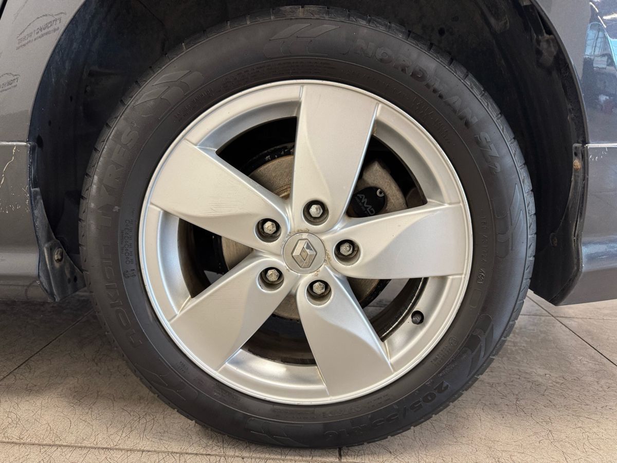 Renault Fluence I