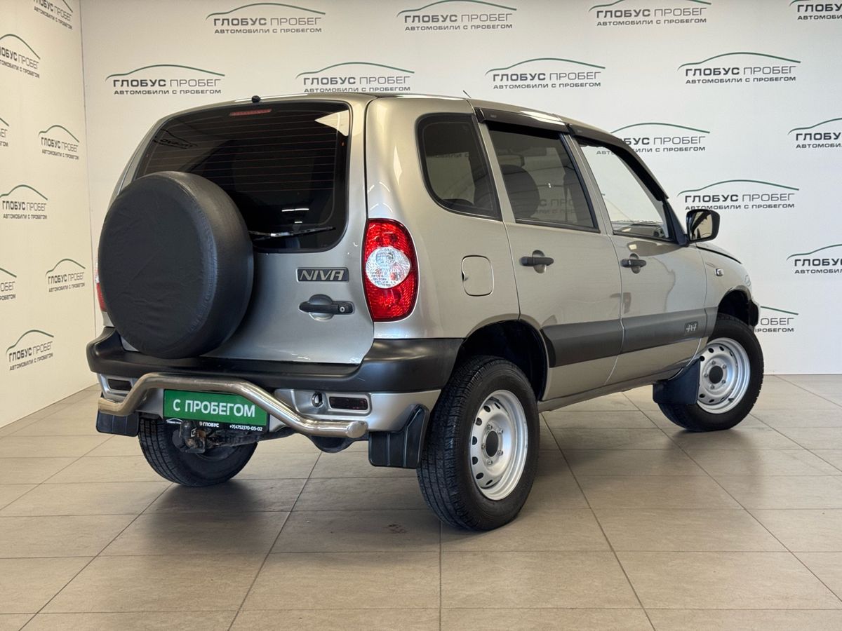 Chevrolet Niva I