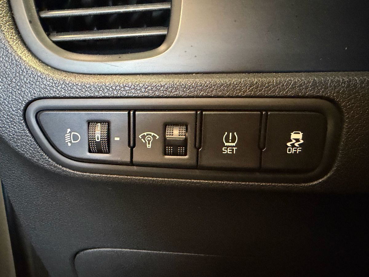 Kia Rio IV