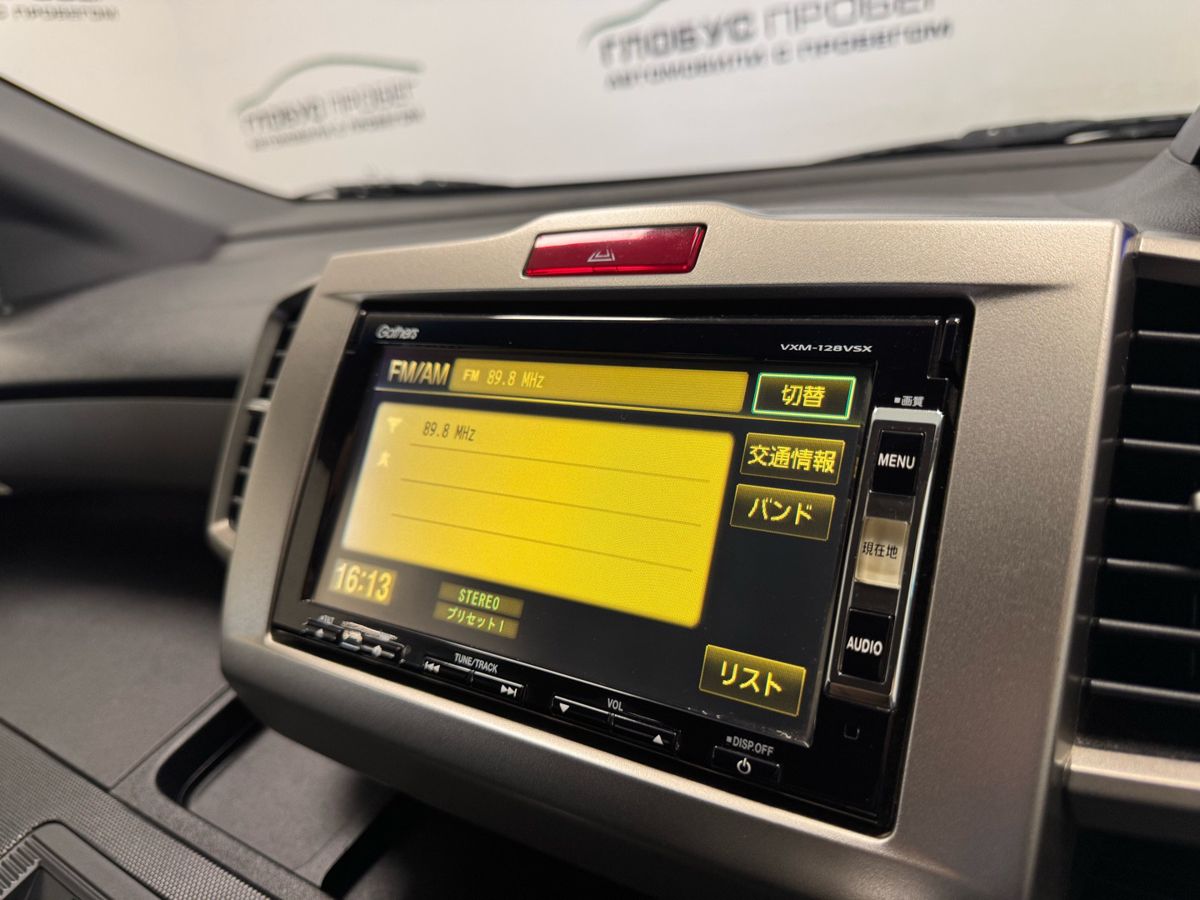 Honda Freed I Рестайлинг