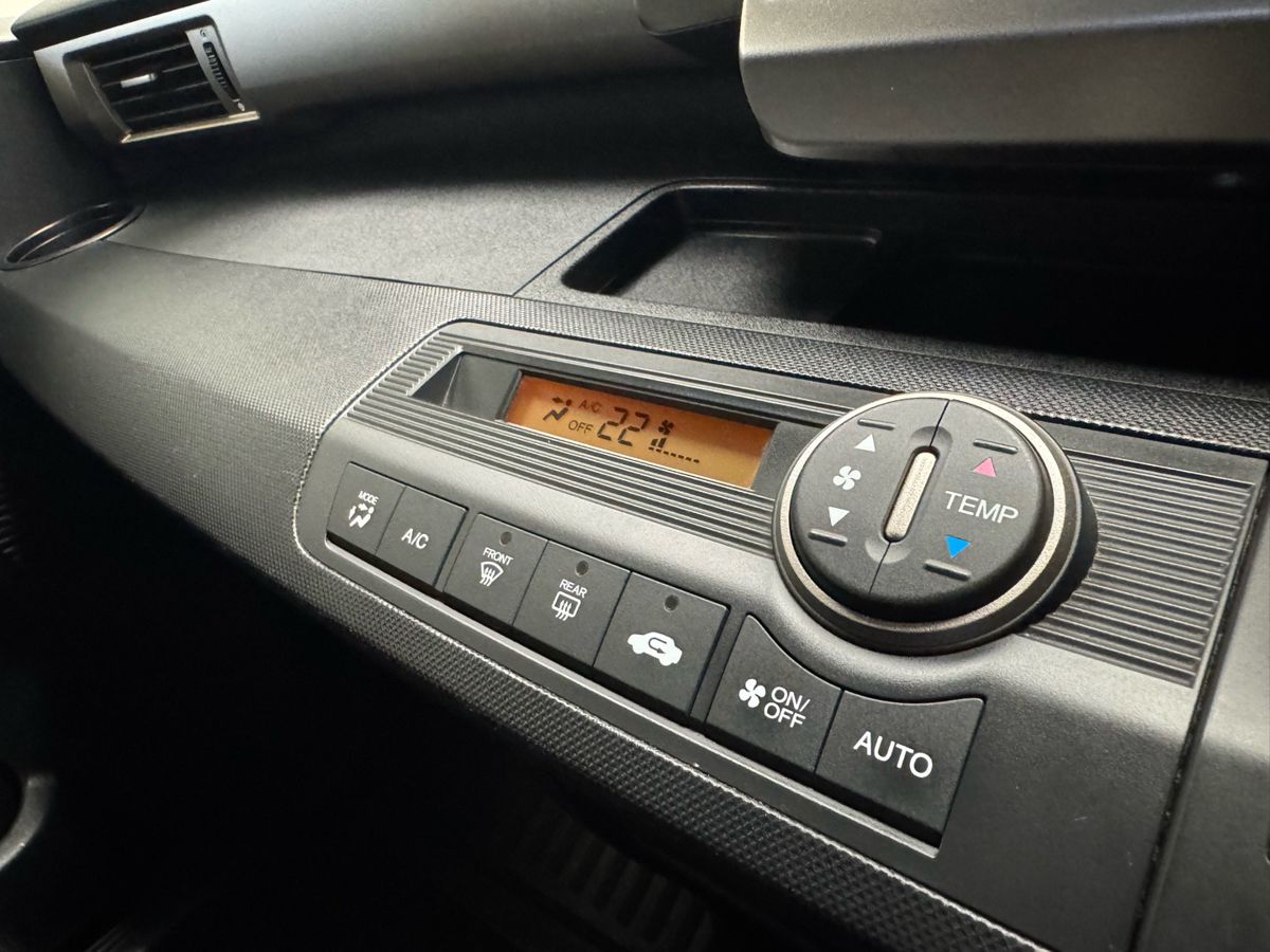 Honda Freed I Рестайлинг