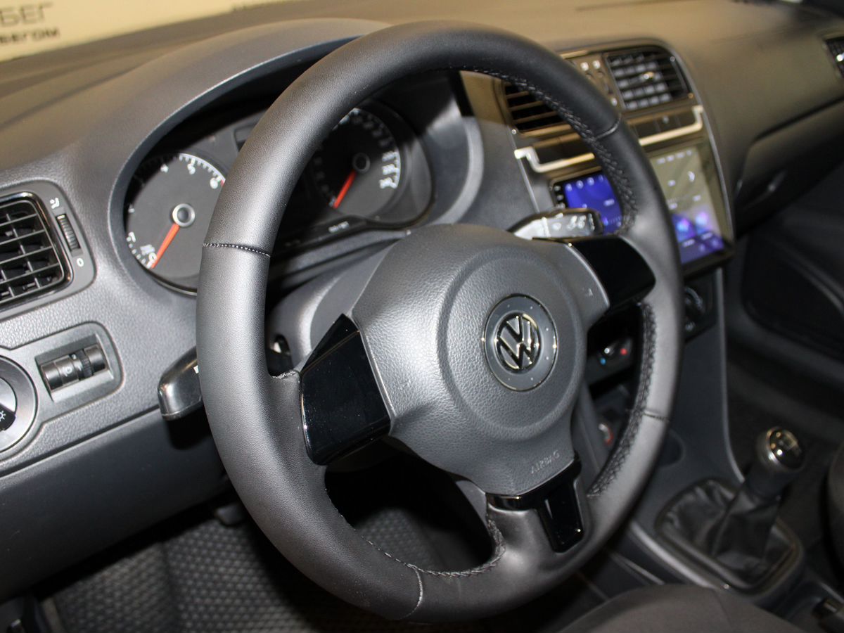 Volkswagen Polo V