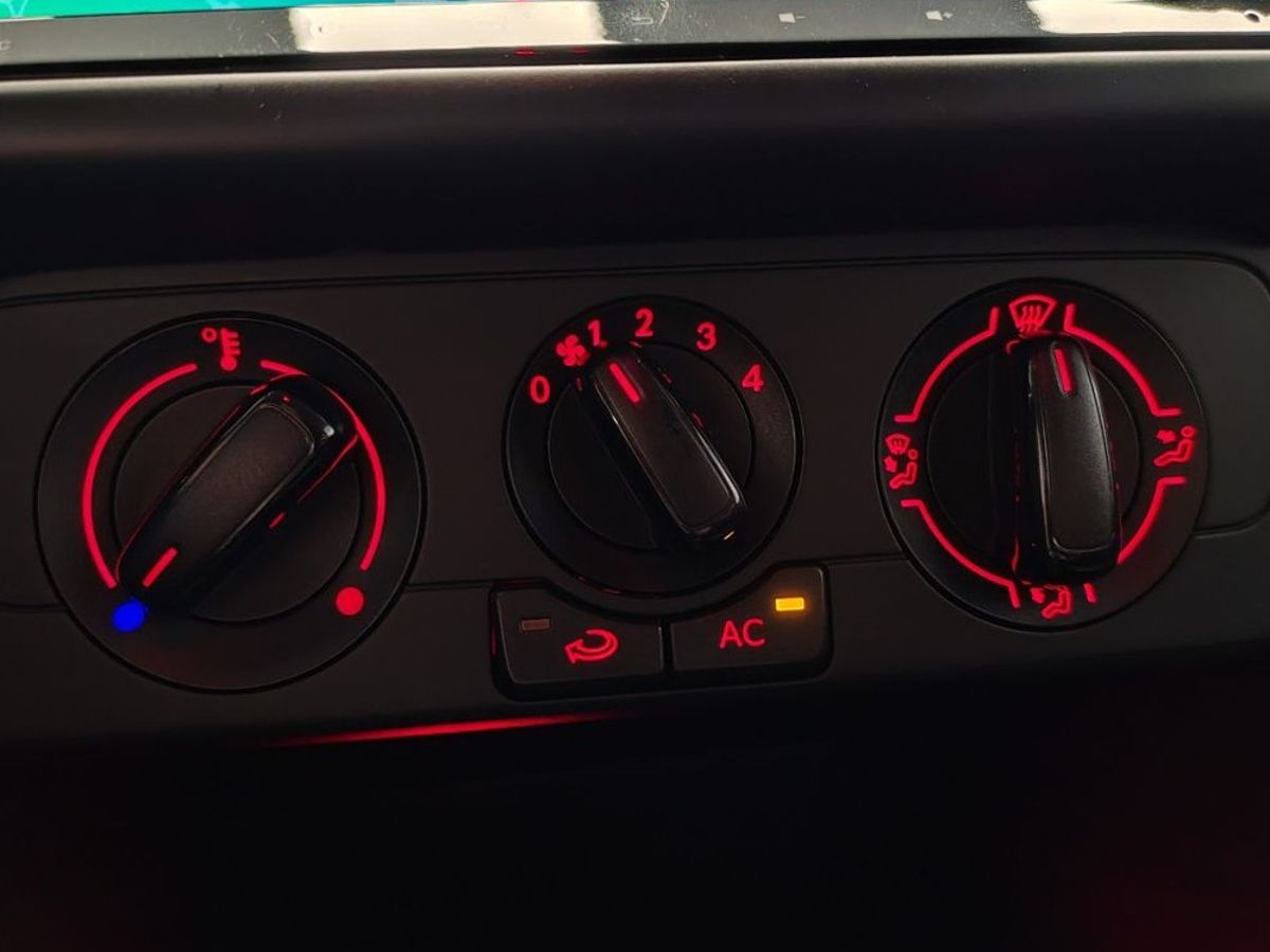 Volkswagen Polo V