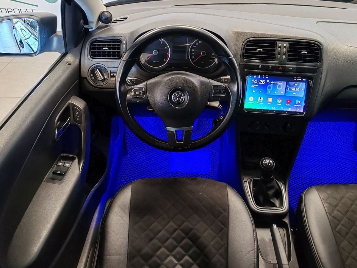 Volkswagen Polo V