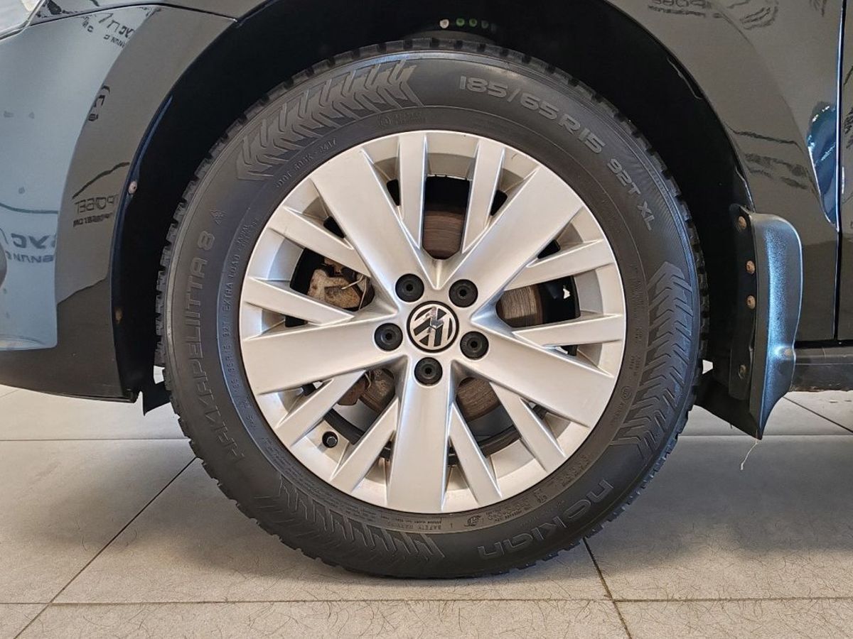 Volkswagen Polo V