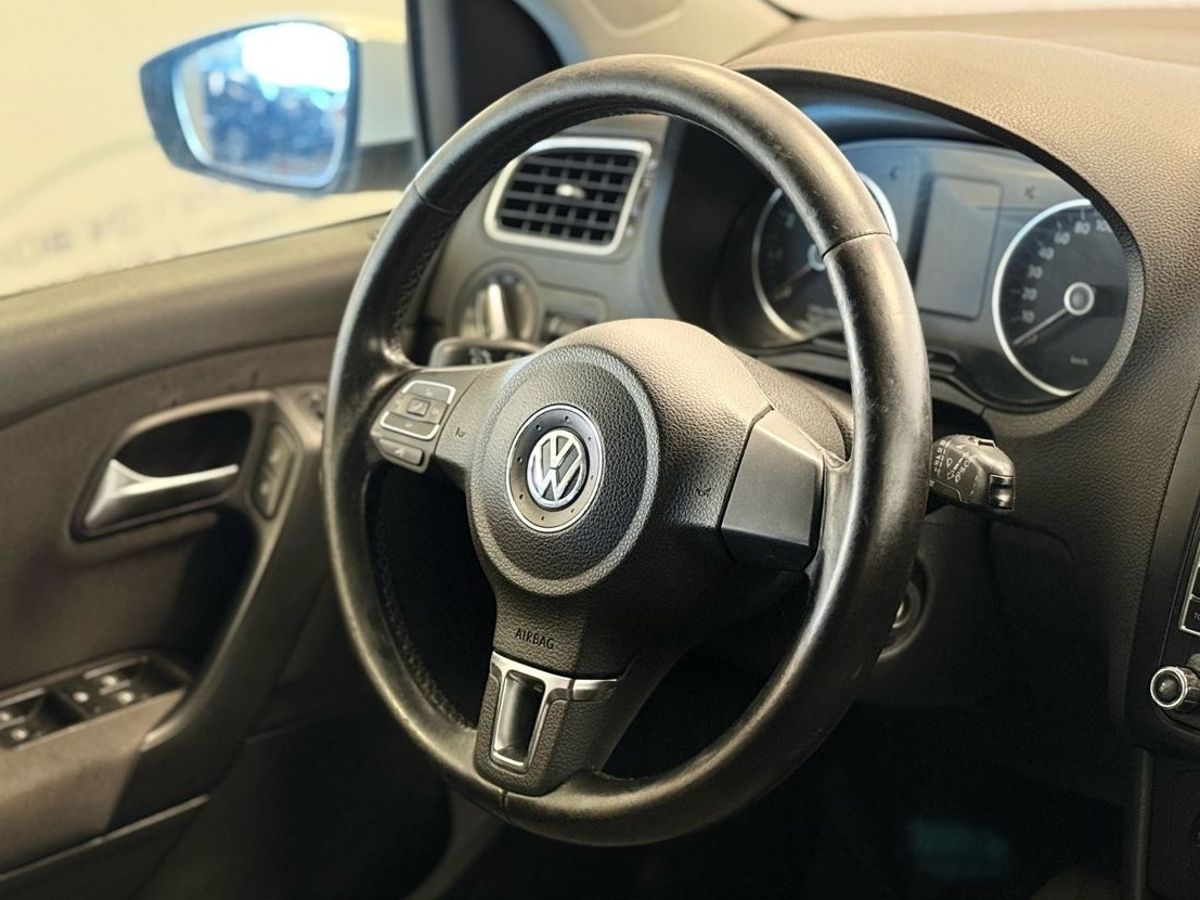 Volkswagen Polo V