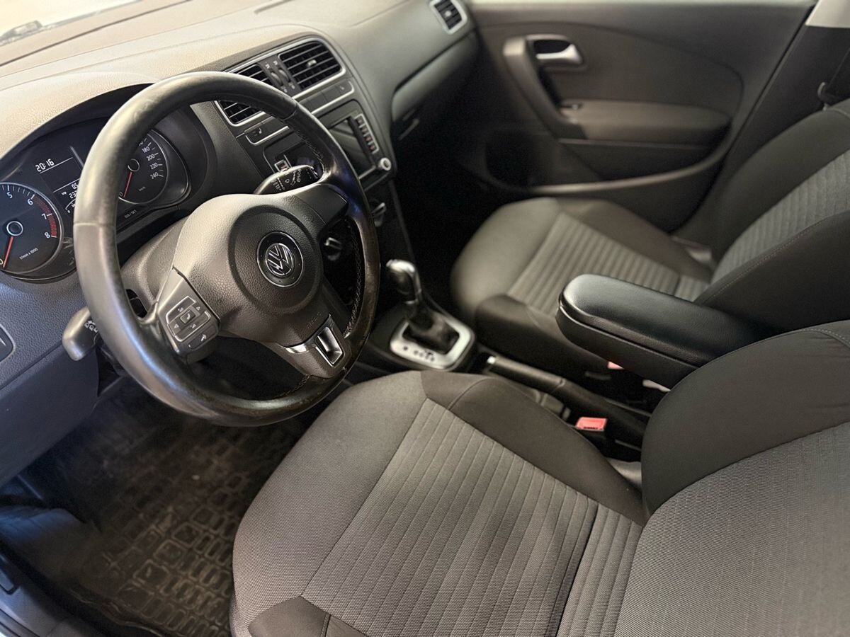 Volkswagen Polo V