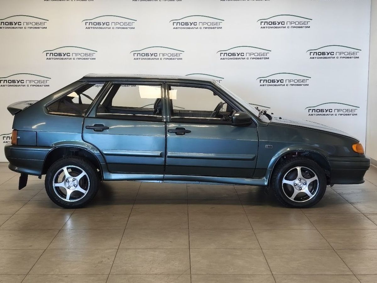 Lada (ВАЗ) 2114 -