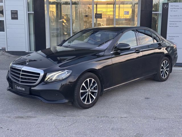 E 200