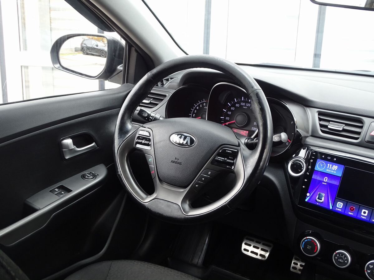 Автомобиль Kia Rio 1.4 AT (107 л.с.) - 9