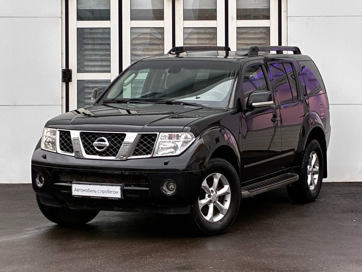 Nissan Pathfinder 2.5d AT (174 л.с.) 4WD