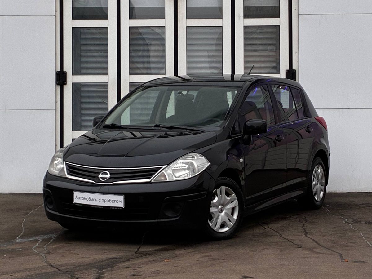 Nissan Tiida 1.6 AT (110 л.с.)