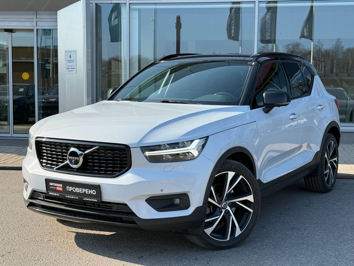 Volvo XC40 I