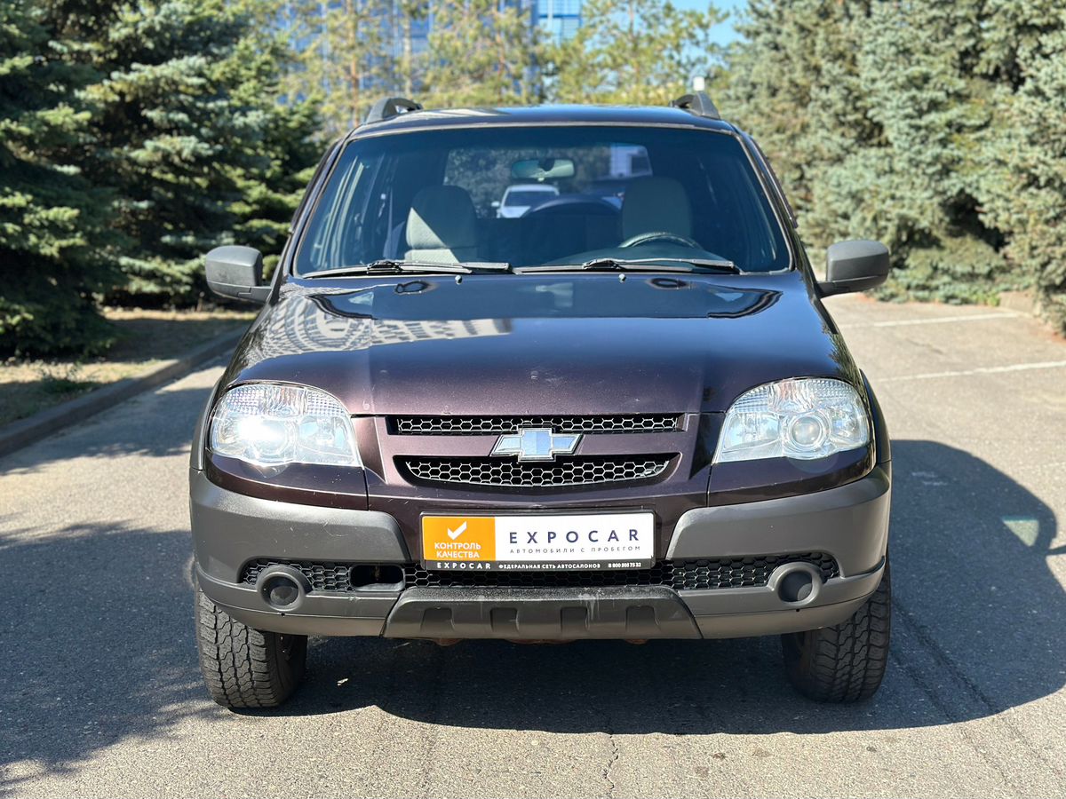 car-image