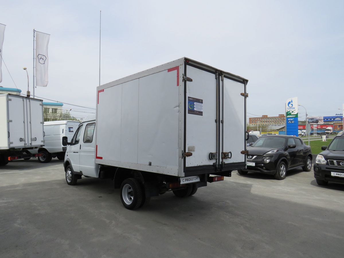 ГАЗ ГАЗель (3302)