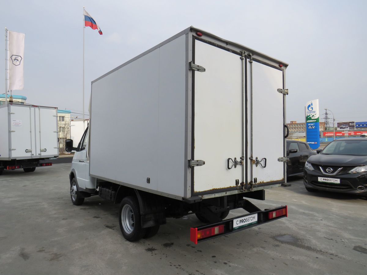 ГАЗ ГАЗель (3302)
