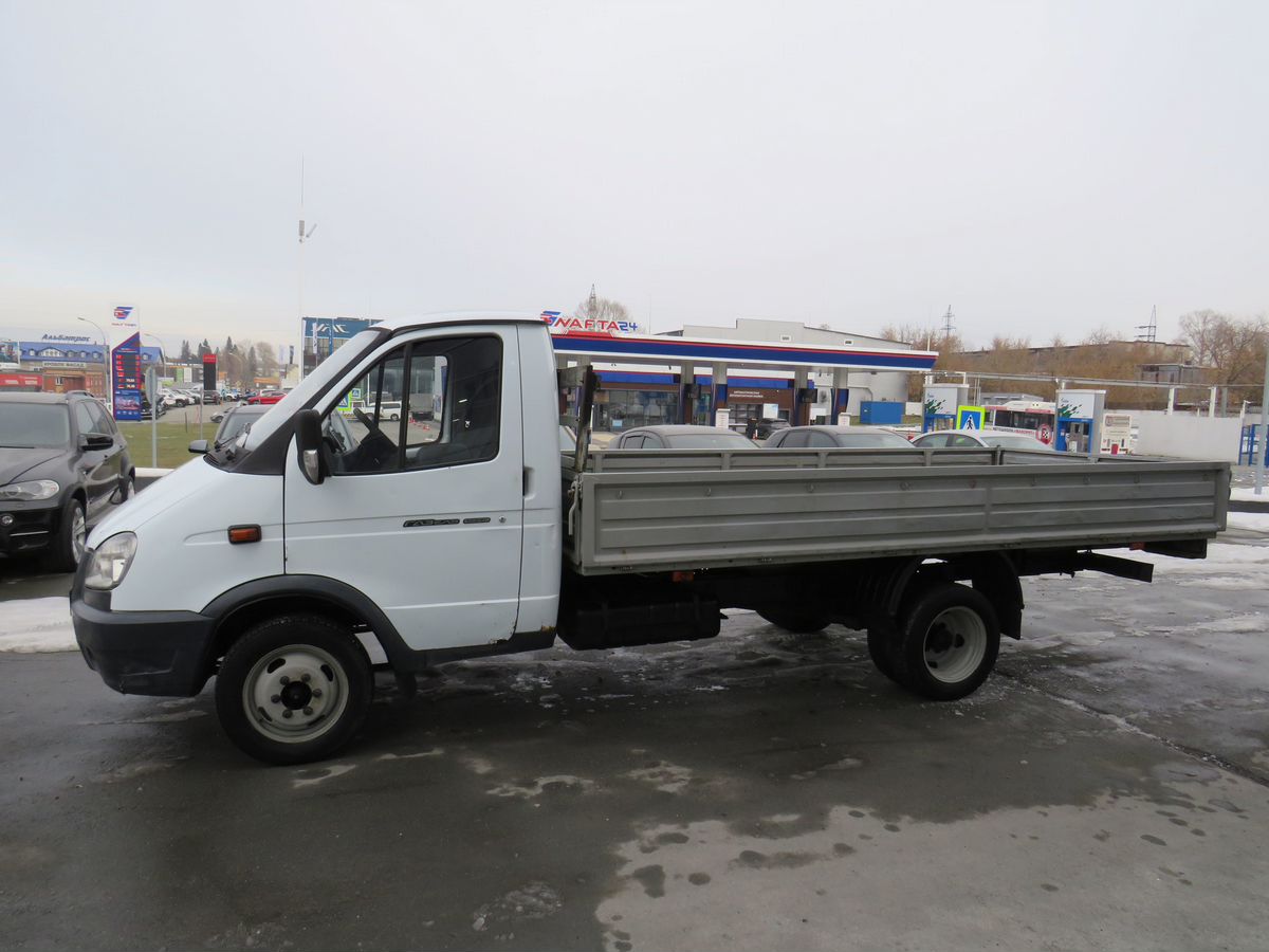 ГАЗ ГАЗель (3302)