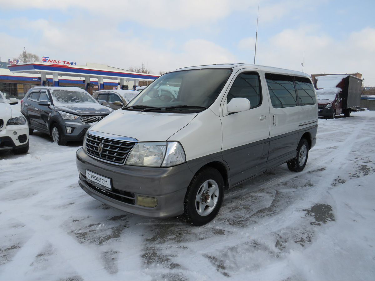 Toyota Grand HiAce