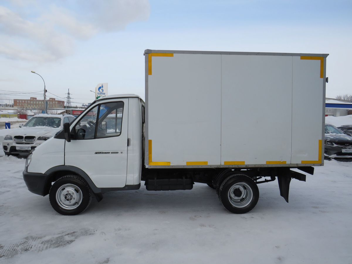 ГАЗ ГАЗель (3302)