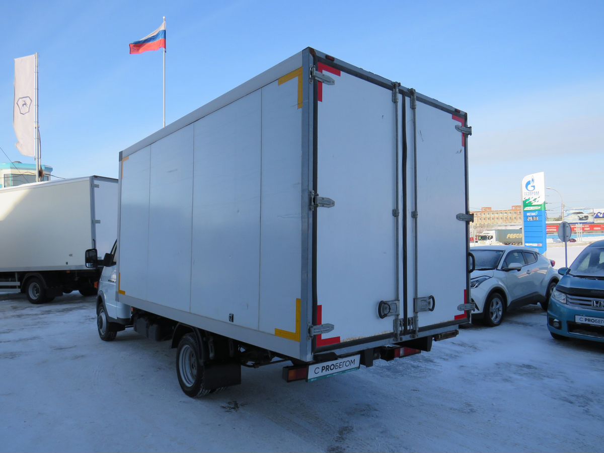 ГАЗ ГАЗель (3302)