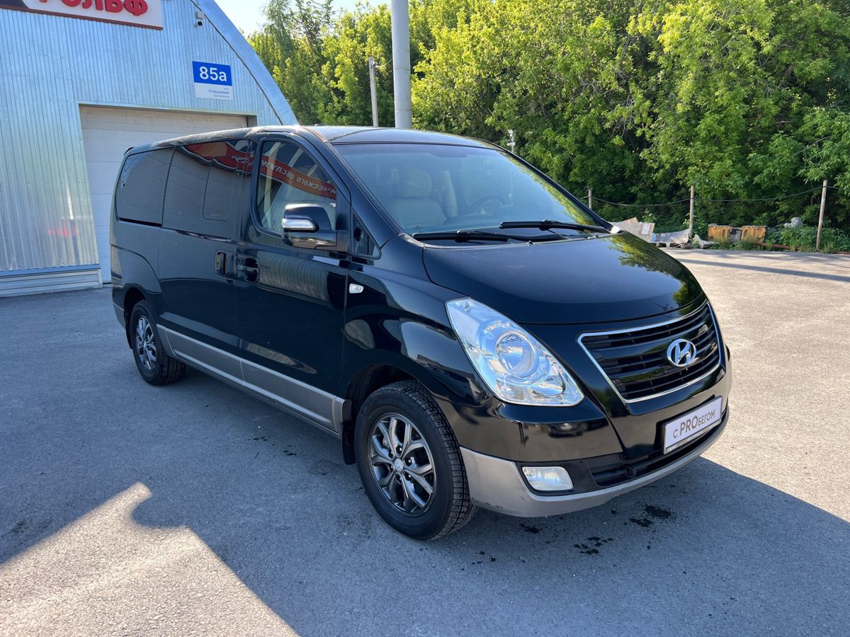 Hyundai Grand Starex