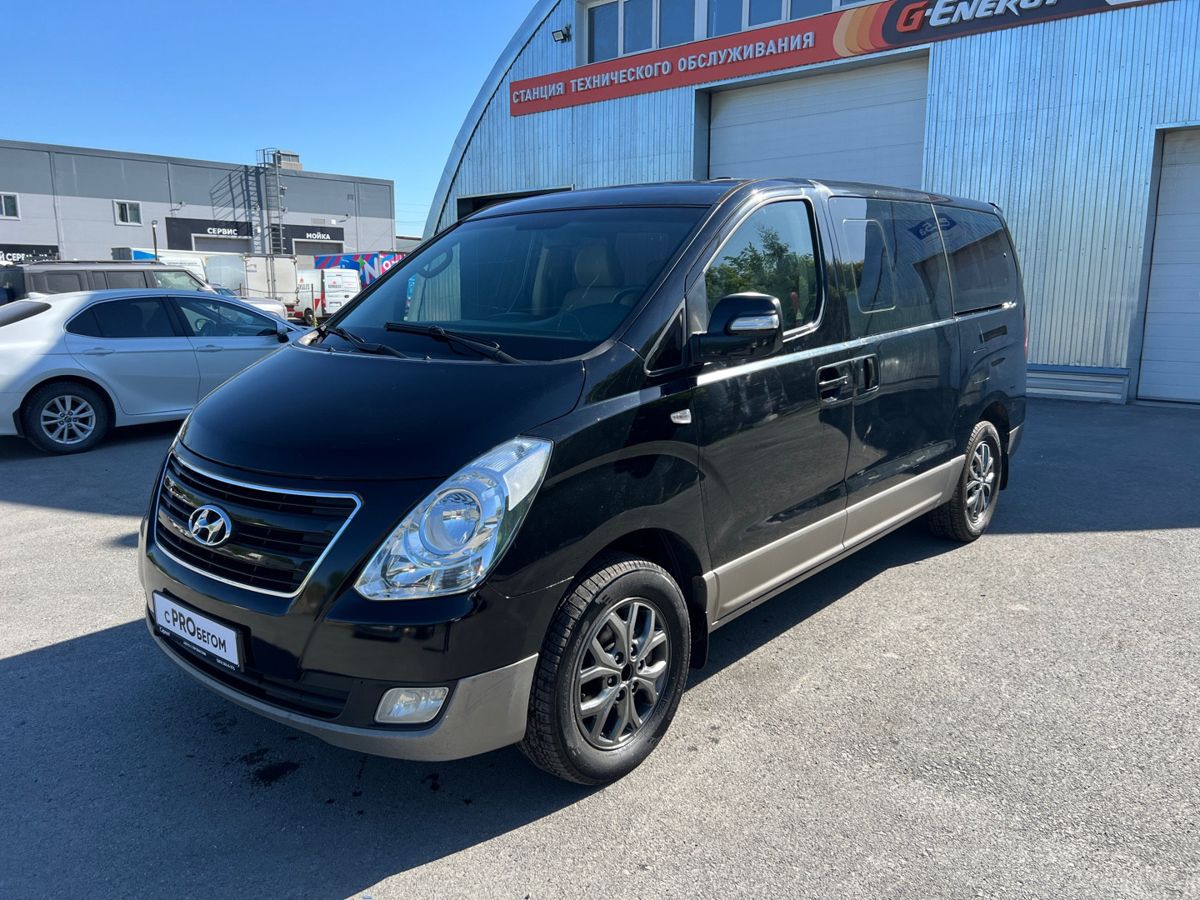 Hyundai Grand Starex