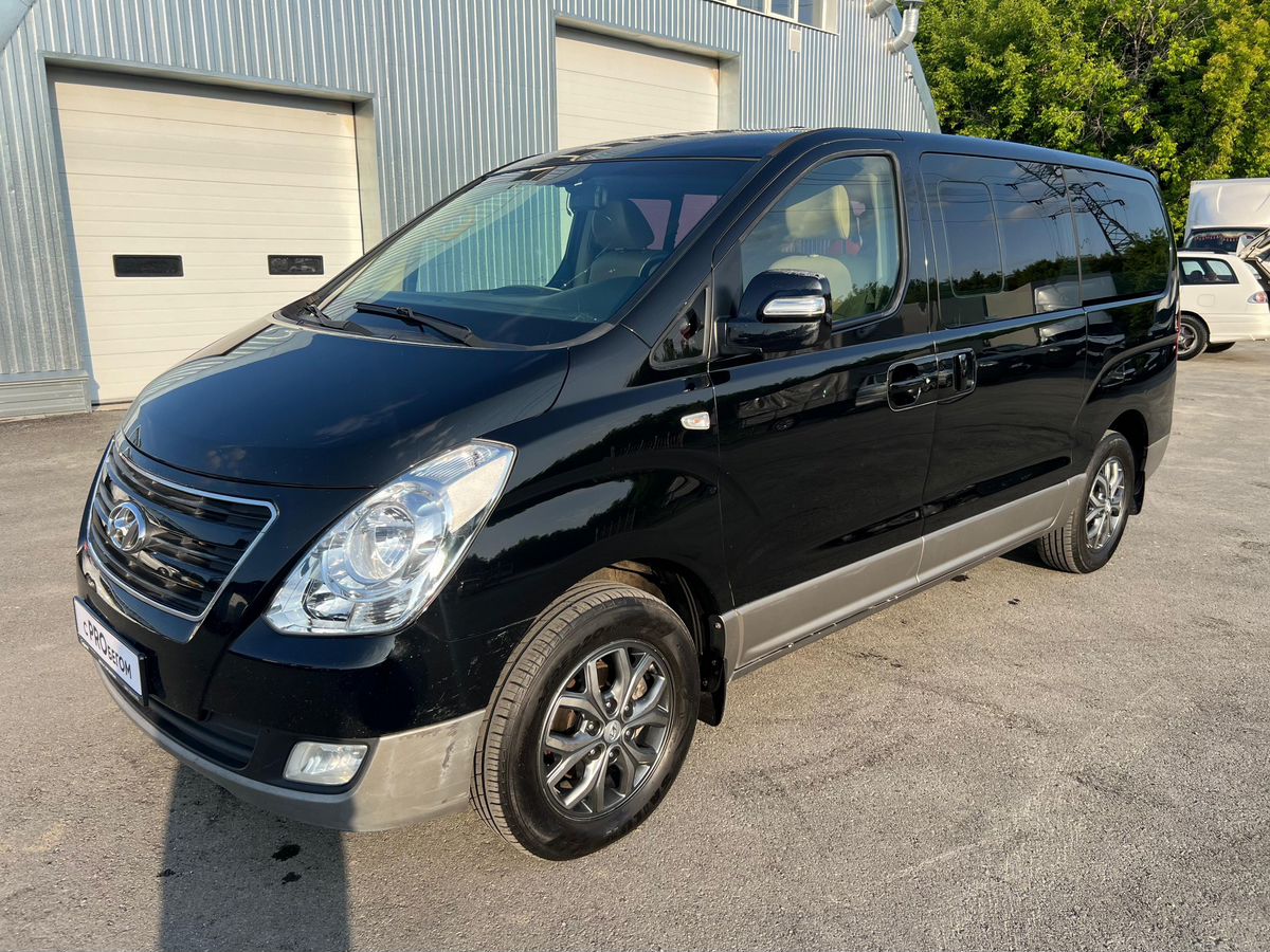 Hyundai Grand Starex