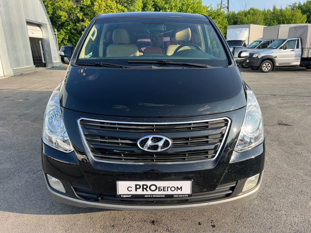 Hyundai Grand Starex