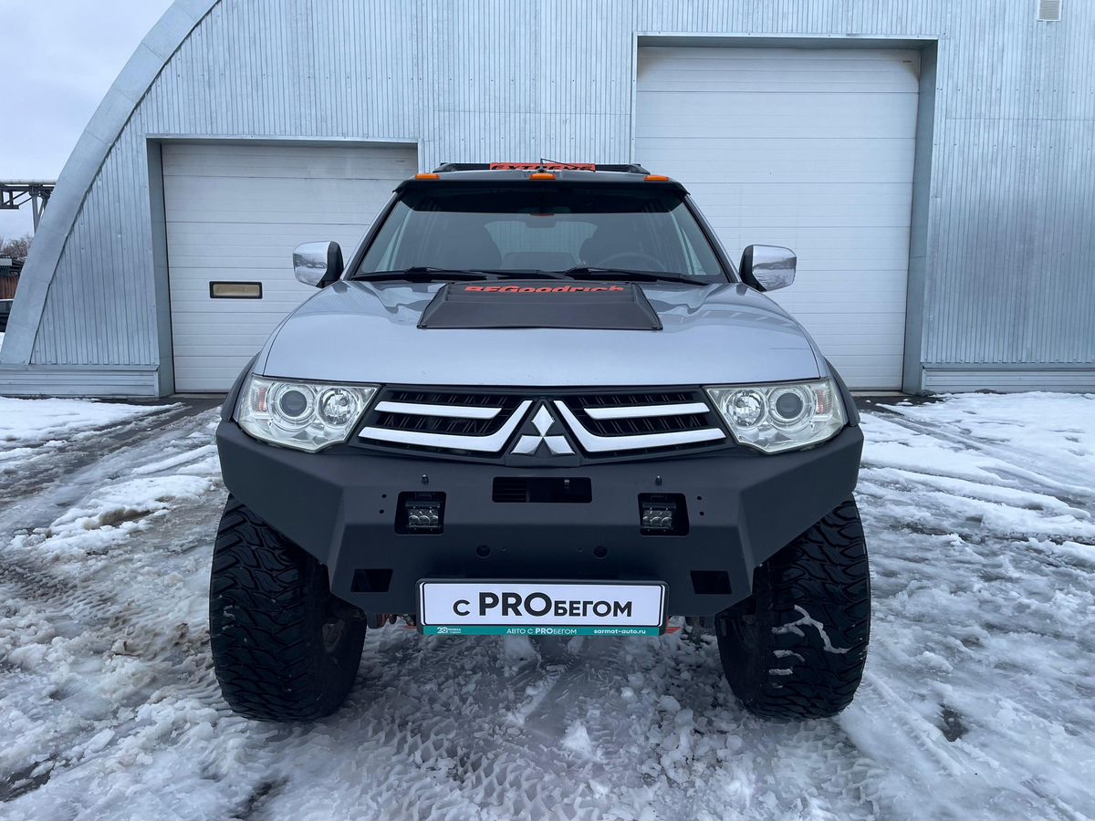 Mitsubishi Pajero Sport