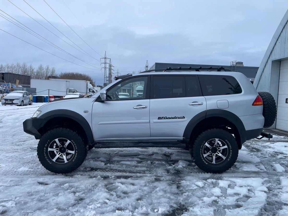 Mitsubishi Pajero Sport