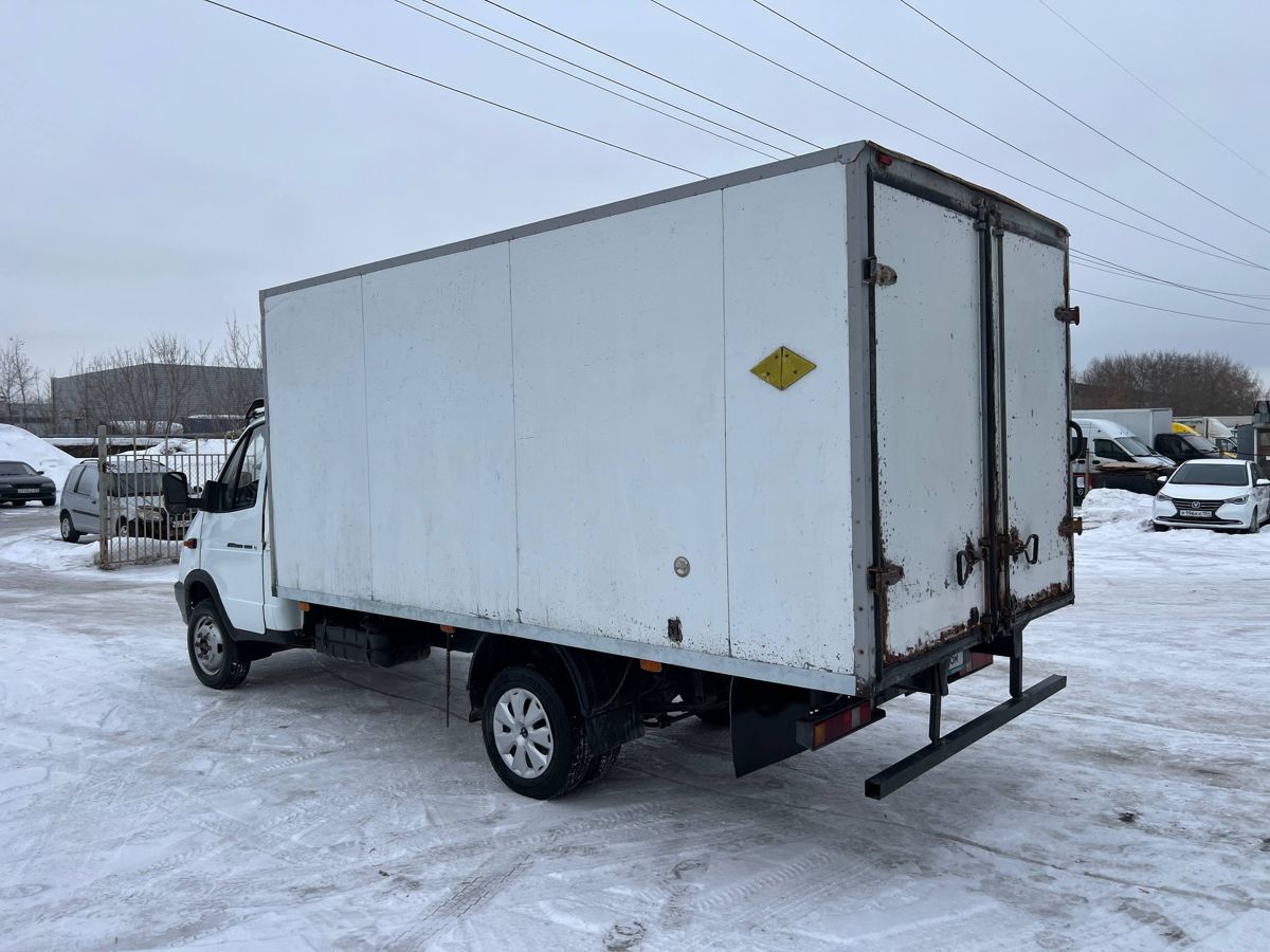 ГАЗ ГАЗель (3302)