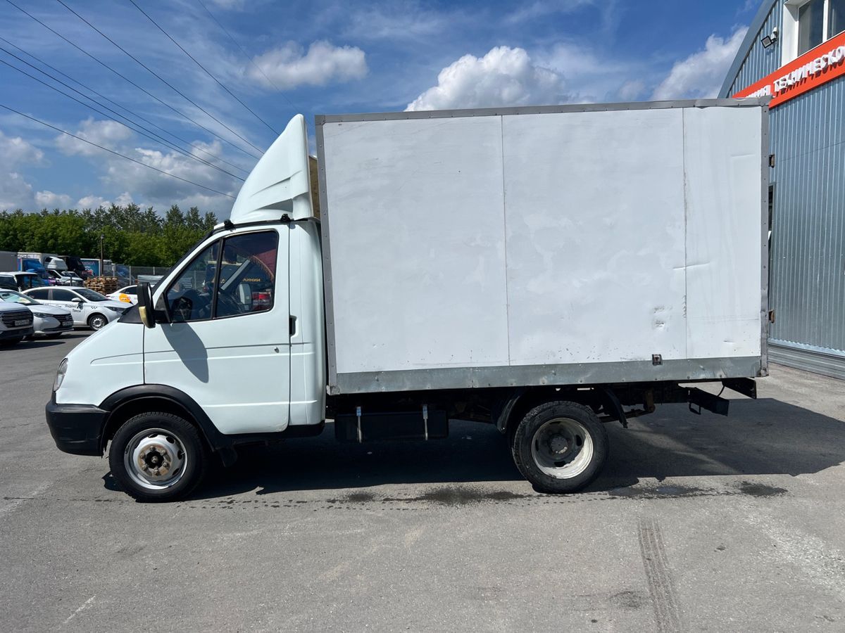 ГАЗ ГАЗель (3302)