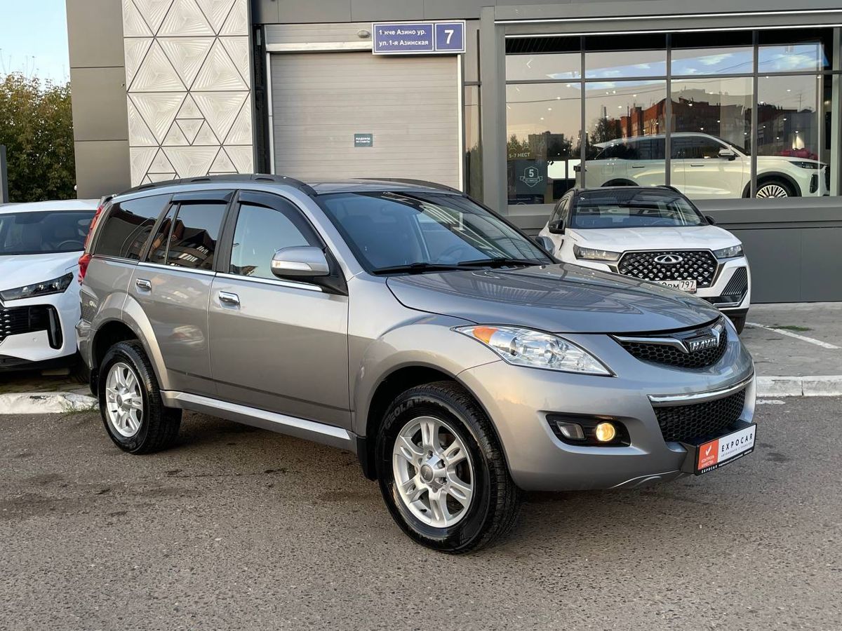 car-image