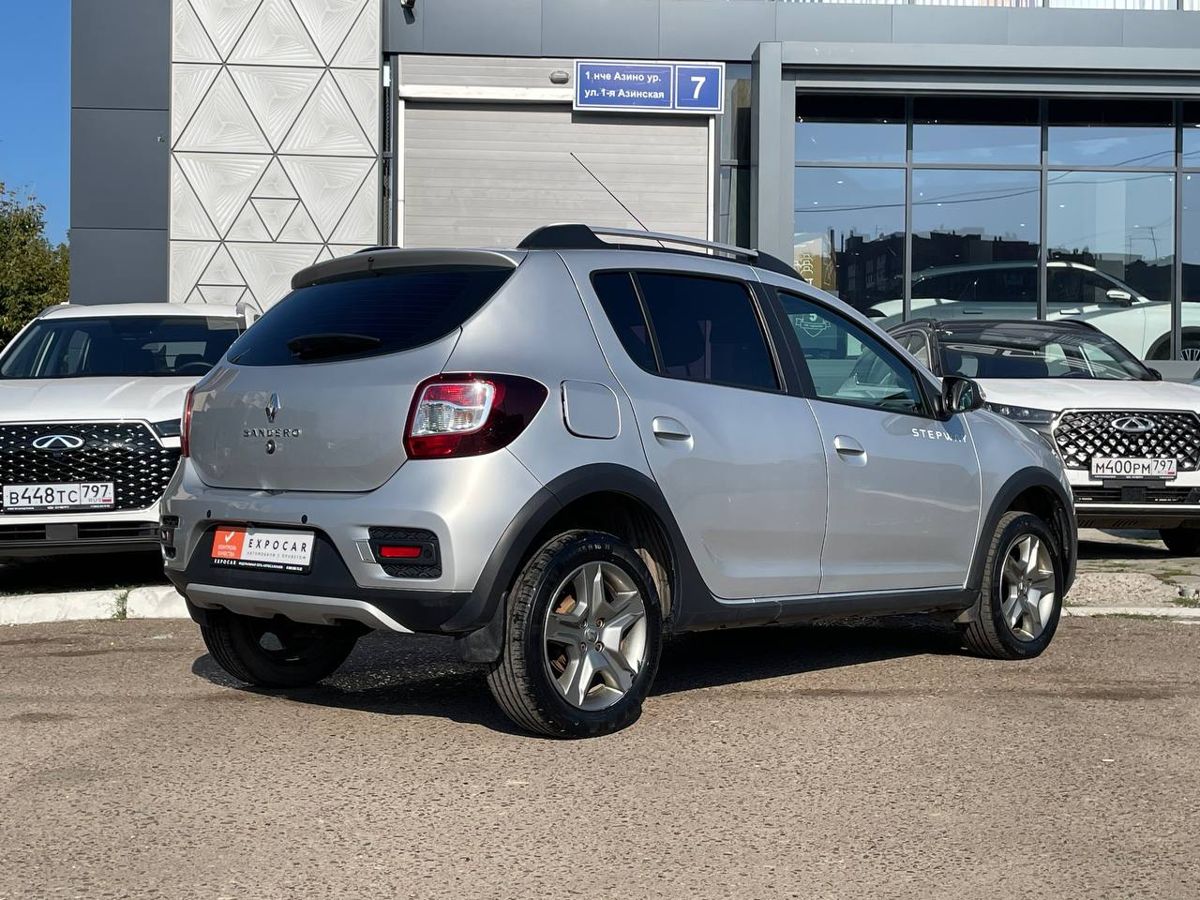 car-image