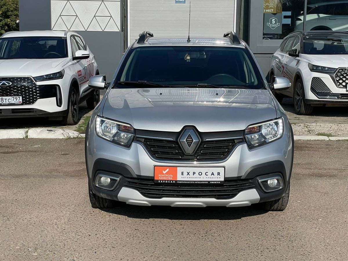 car-image