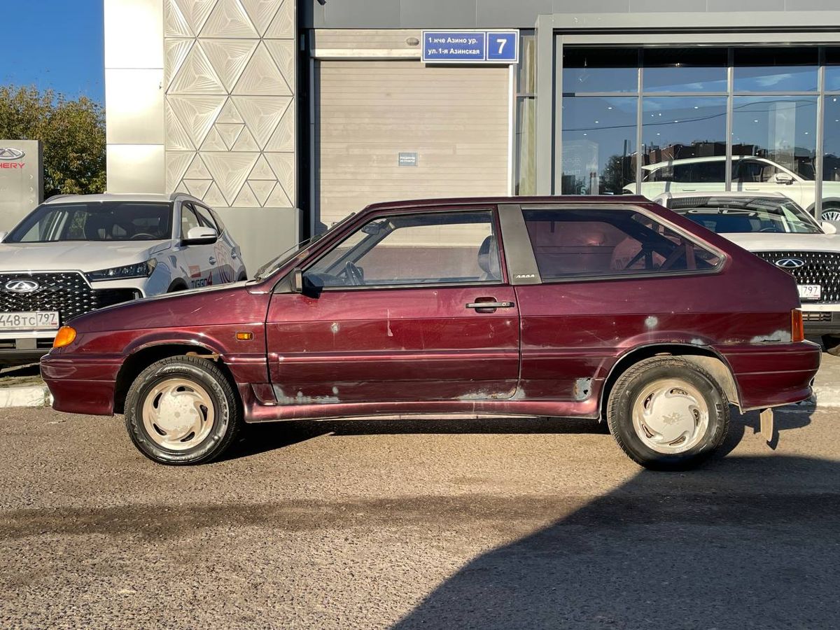 car-image