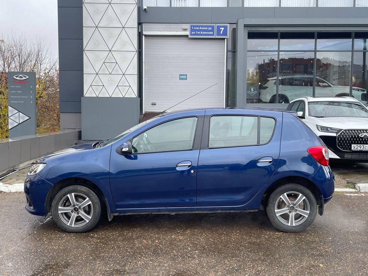 car-image
