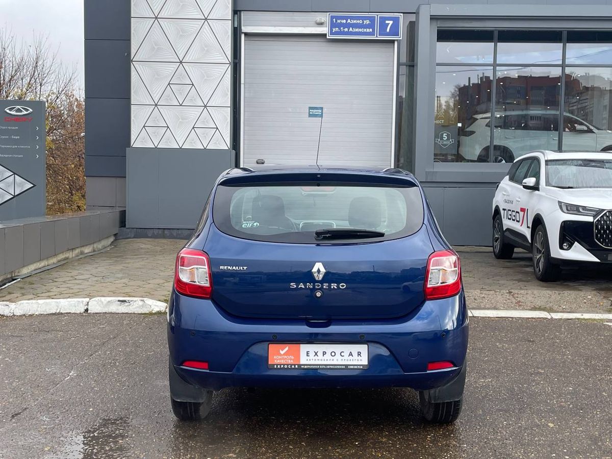 car-image