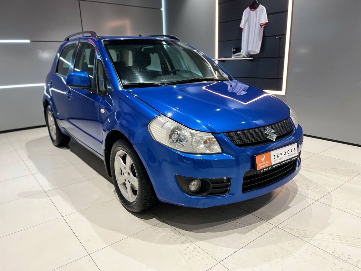 car-image