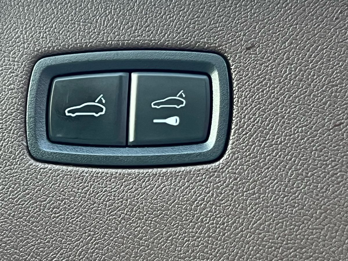 Porsche Cayenne — фото 13