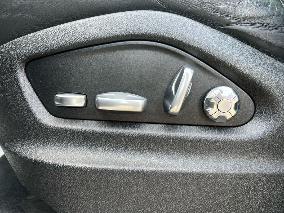 Porsche Cayenne Cayenne Platinum Edition — фото 14