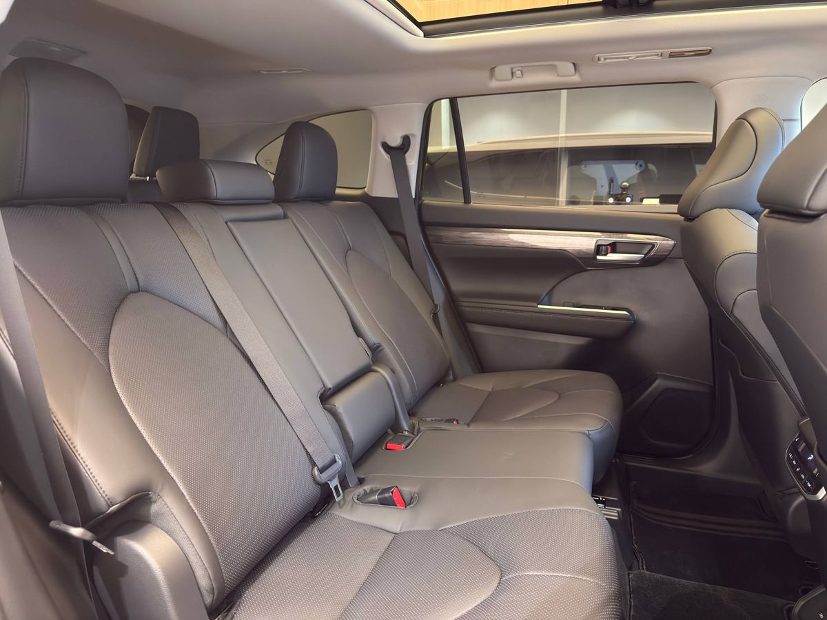 Toyota Highlander - фото 11