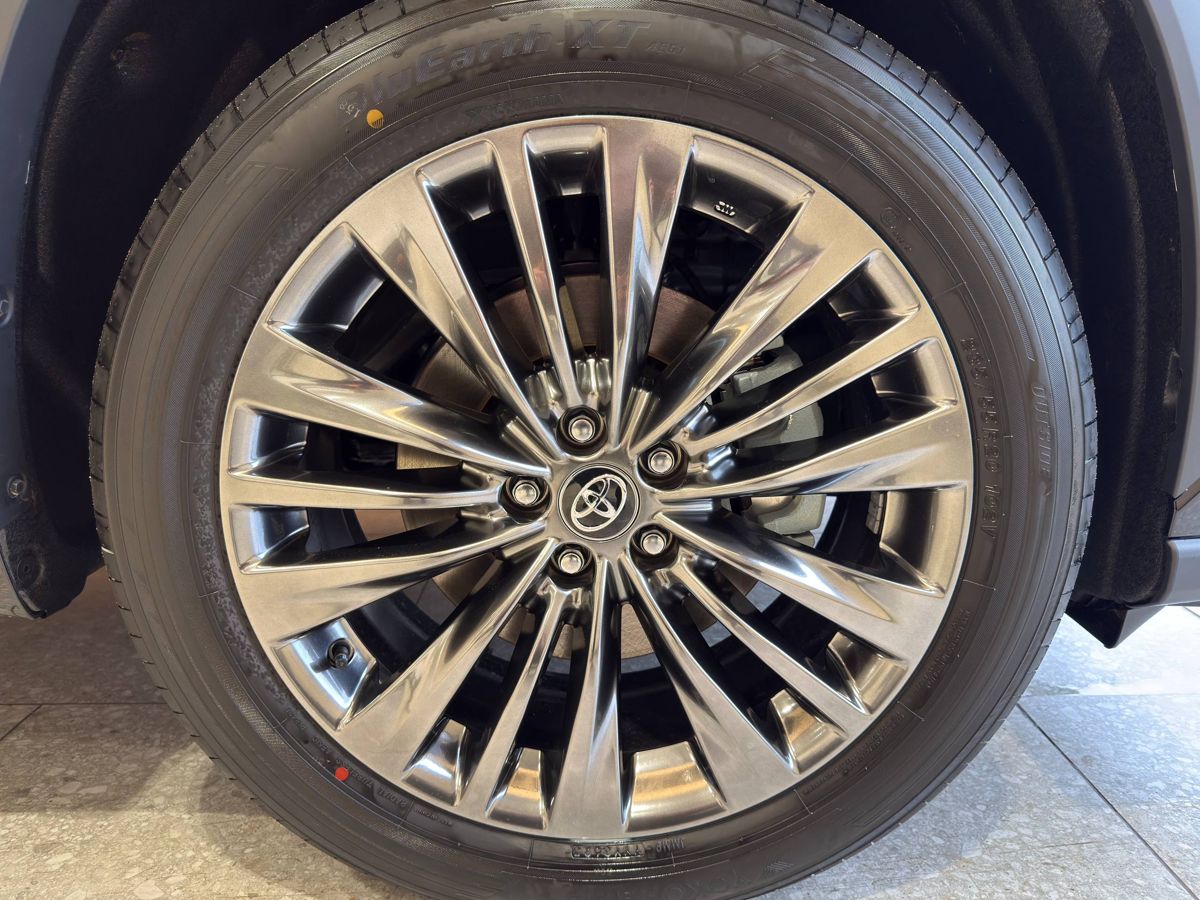 Toyota Highlander - фото 6