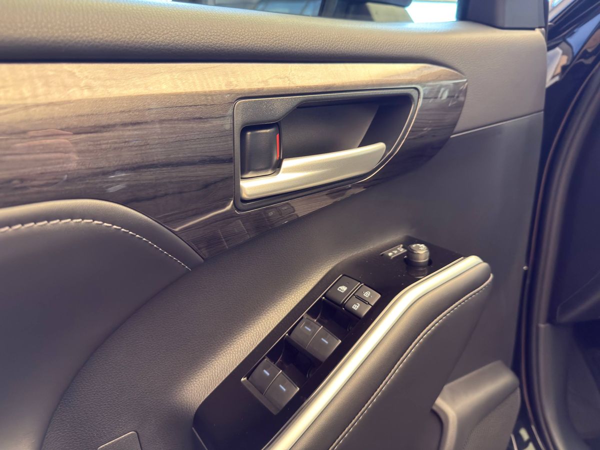 Toyota Highlander - фото 7