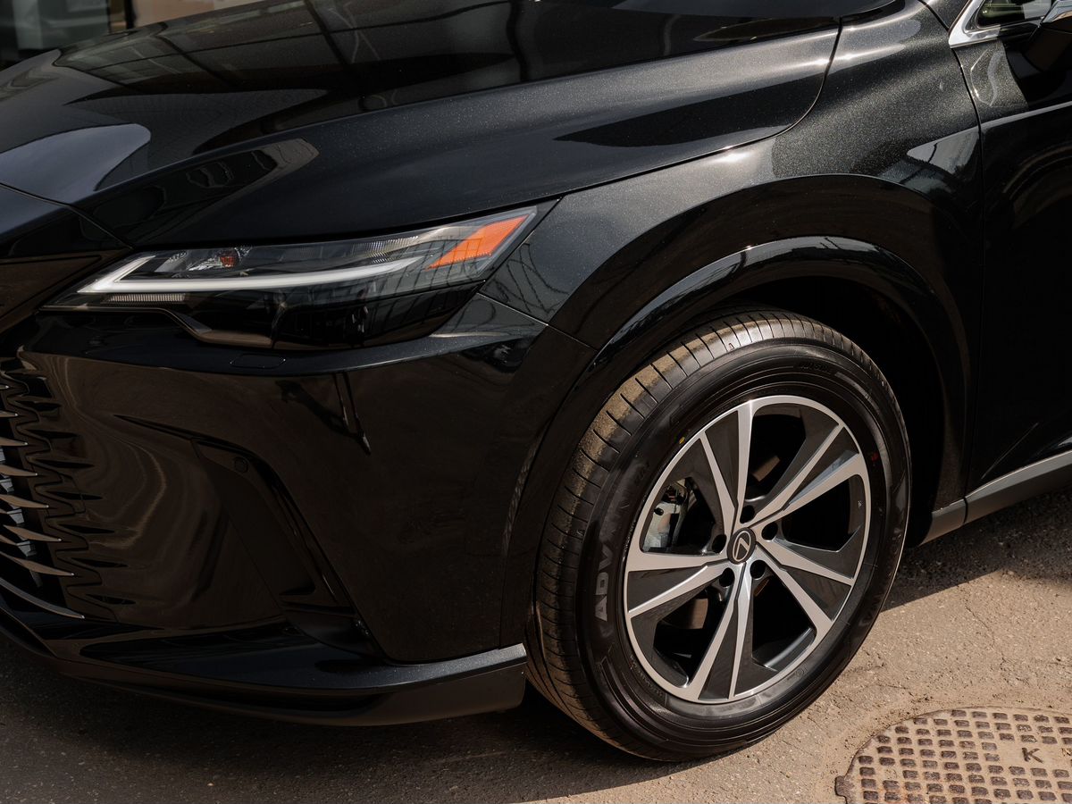 Lexus RX - фото 4