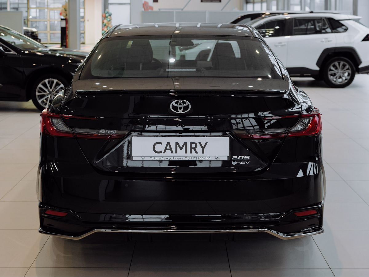Toyota Camry - фото 16