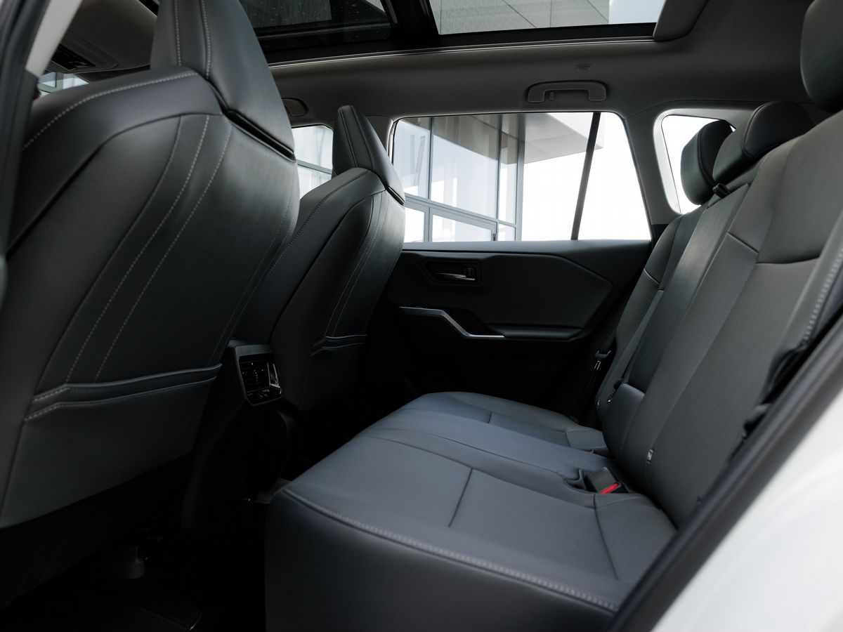 Toyota Wildlander - фото 14